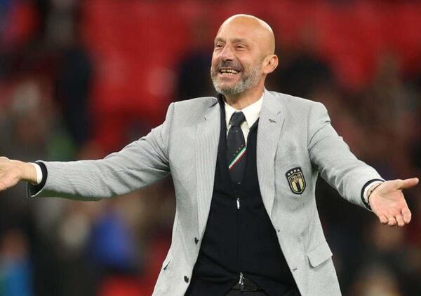 L&#039;eroe di questa estate &egrave; lui: Gianluca Vialli, che oggi compie 57 anni. Ecco perch&eacute;