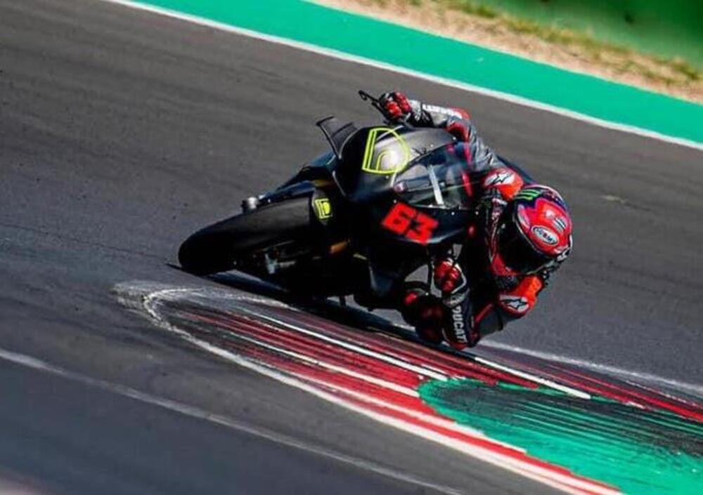 Pecco Bagnaia da Superpole: al day 2 di Misano chiude con 1:35.120 in sella alla Ducati Panigale V4 S