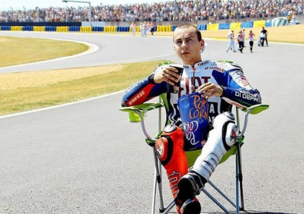 Jorge Lorenzo ha vinto contro Valentino Rossi, Casey Stoner, Marc Marquez e... Ministero del Tesoro