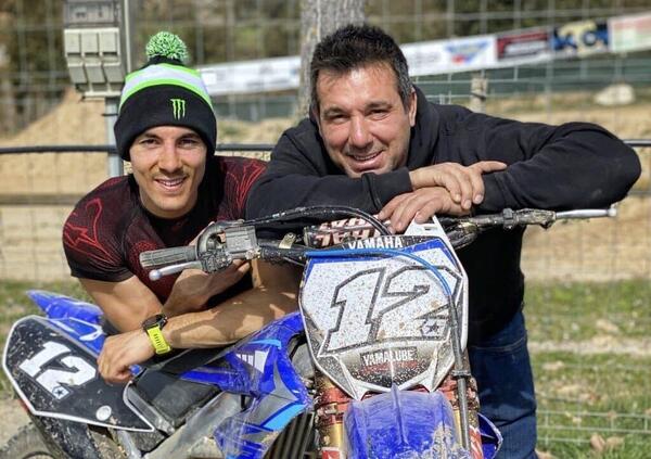 Maverick Vinales, Dennis Foggia e i babbi nel motorsport (che a volte frenano meno dei figli)