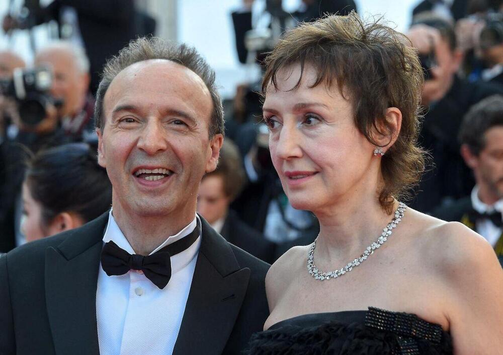 Nicoletta Braschi: il cinema, l&#039;amore di Roberto Benigni e quell&#039;incidente stradale in cui rischi&ograve; la vita