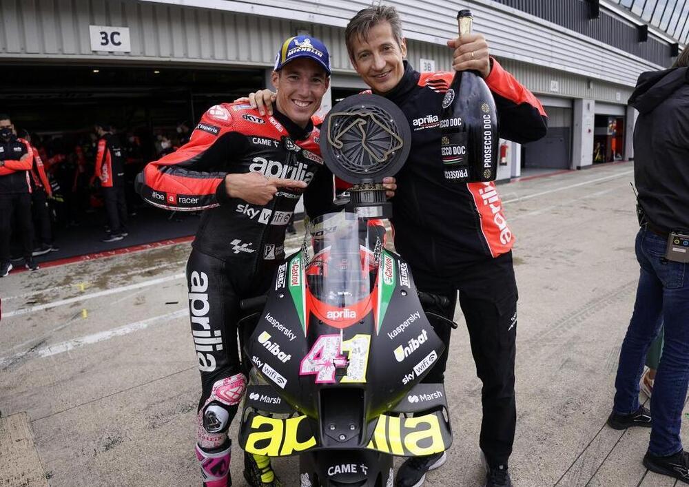 Aprilia, l&rsquo;ad Rivola si gode Espargaro e Vinales ma punta a un grande ritorno: quello di Valentino. E su Dovizioso&hellip;