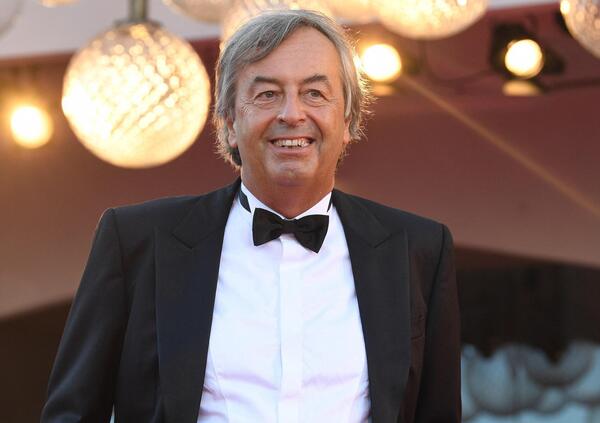 Quant&rsquo;&egrave; virale il virologo: ora &egrave; persino al festival del cinema di Venezia. Pregliasco contro il collega Burioni: &ldquo;Io non ci sarei andato&rdquo;