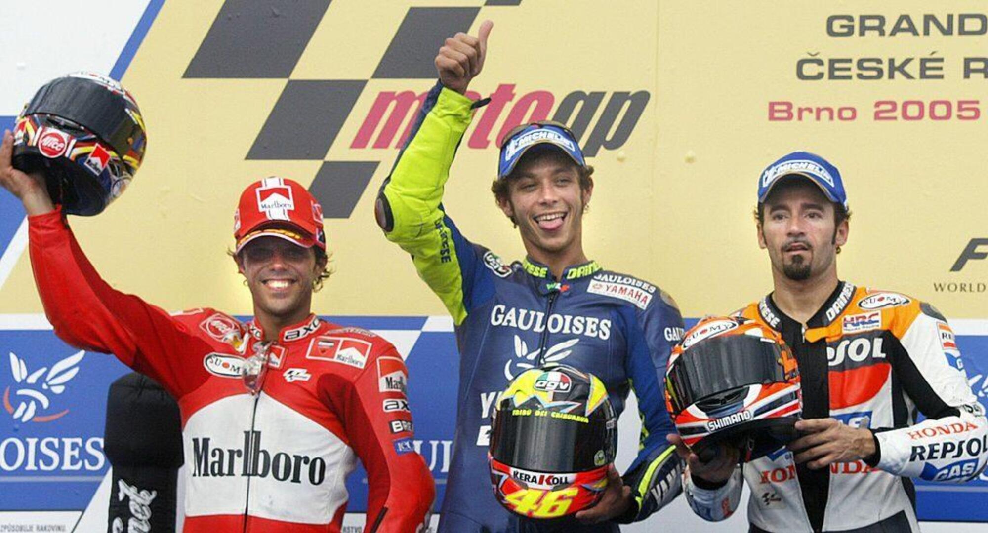 Capirossi Rossi Biaggi Brno 2005 MotoGP podium