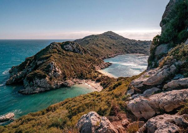 L&#039;imprenditore scomparso e ritrovato in mare torna a parlare: &quot;Giuro di aver toccato quelle monete d&#039;oro&quot;