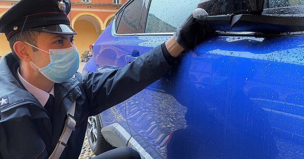 Fermato il giustiziere del punteruolo: era solito rigare le auto mal parcheggiate