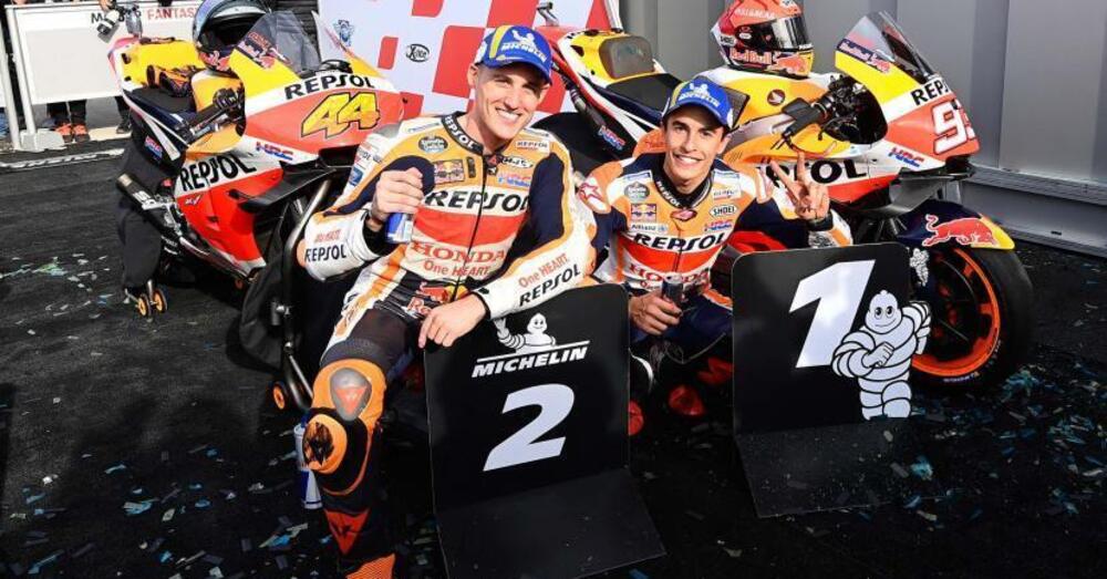 Chiamate l&#039;esorcista! Marc Marquez si &egrave; rotto di nuovo: ecco come sta e le reazioni del web