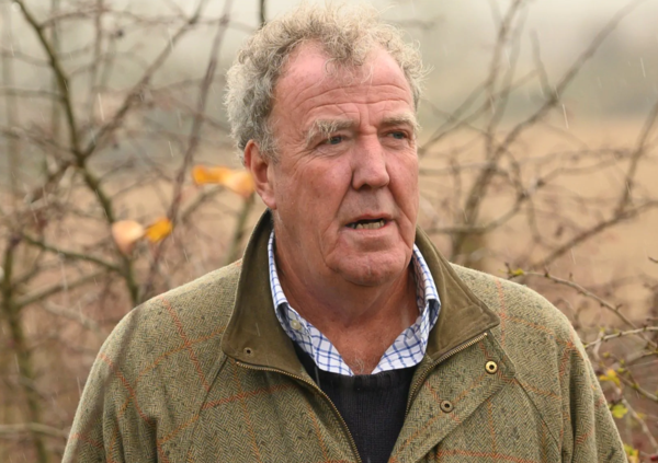 Jeremy Clarkson: &ldquo;Non possiamo sistemare il pianeta comprando frutta sotto casa. Ecco che cosa fare per bloccare il cambiamento climatico&rdquo;