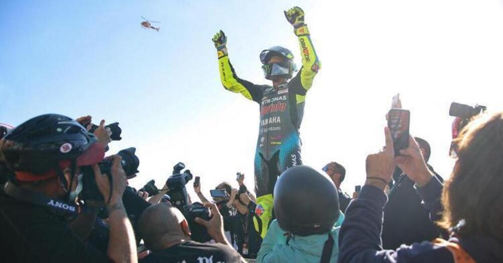 Ci ha sorpresi ancora: tutto quello che (non) &egrave; successo all&#039;ultima di Valentino Rossi a Valencia