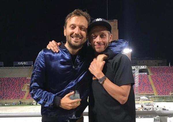 Cesare Cremonini, il 46 e quell&rsquo;emozione provata solo per Valentino Rossi