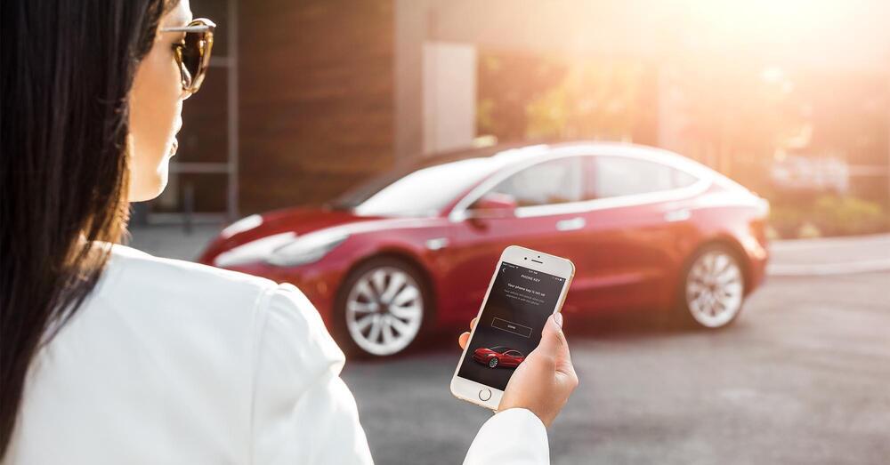 Tesla, problema all&rsquo;app. Musk interviene in prima persona e promette che non accadr&agrave; di nuovo