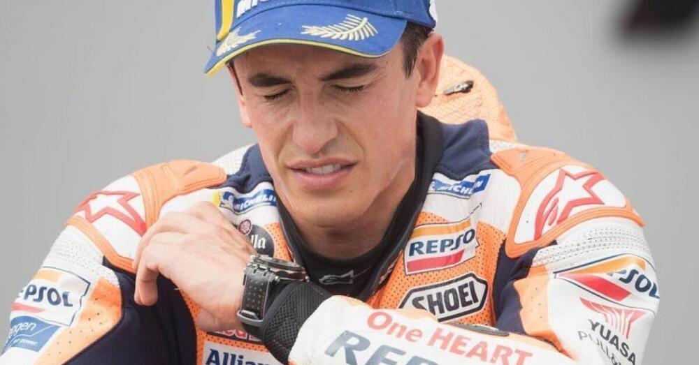 Niente intervento chirurgico per Marc Marquez, ma anche niente moto: peggio non poteva andare per uno che fa il pilota