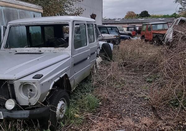 Mercedes Classe G, scoperto un vero e proprio &quot;cimitero&quot; in Inghilterra [FOTO]