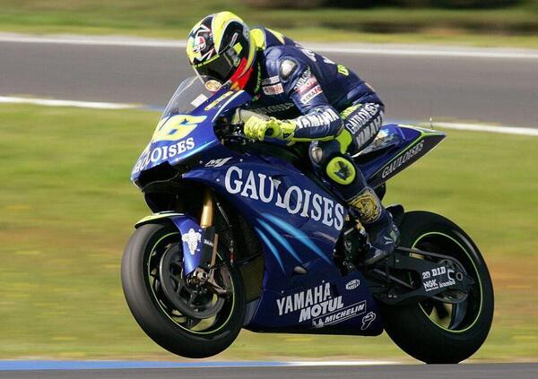 E oggi ripassiamo le 5 moto con cui Valentino Rossi ha vinto i suoi Mondiali