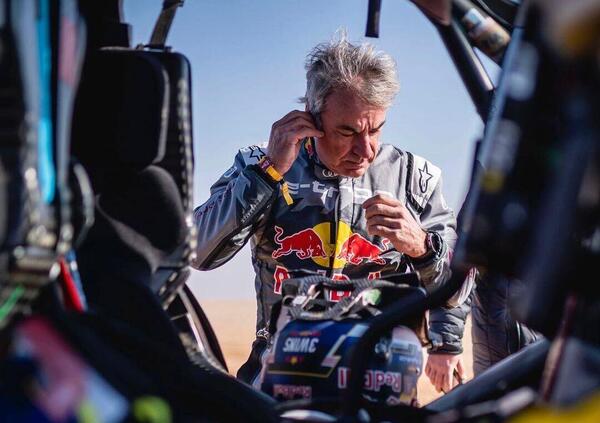 Perch&eacute; guardare la docu-serie su Carlos Sainz vi far&agrave; amare la Dakar e tutte le sconfitte che separano due vittorie