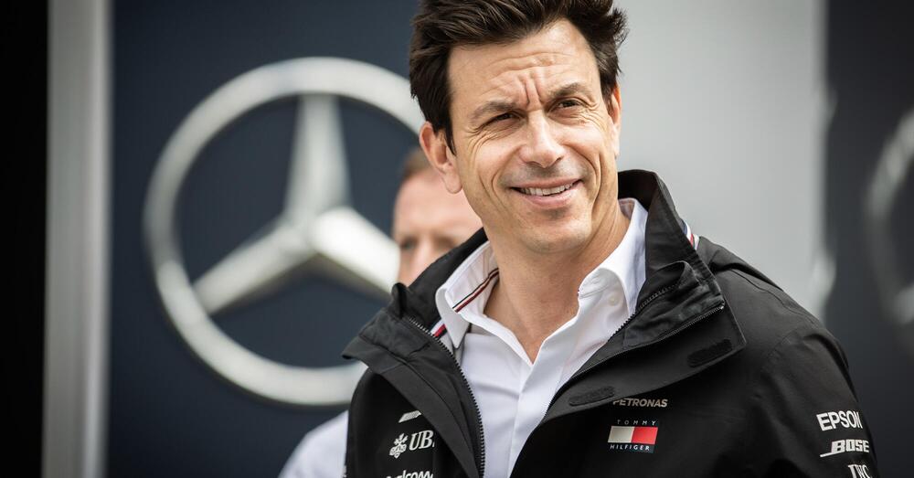 Toto Wolff contro i trofei in fabbrica: &quot;Sono pericolosi, reliquie del passato&quot;. Ma non tutte le scuderie la vedono cos&igrave;