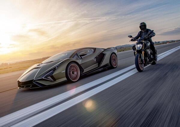 Tutti comprano (le tedesche) Lamborghini e Ducati: alla faccia della pandemia e della crisi energetica&hellip;