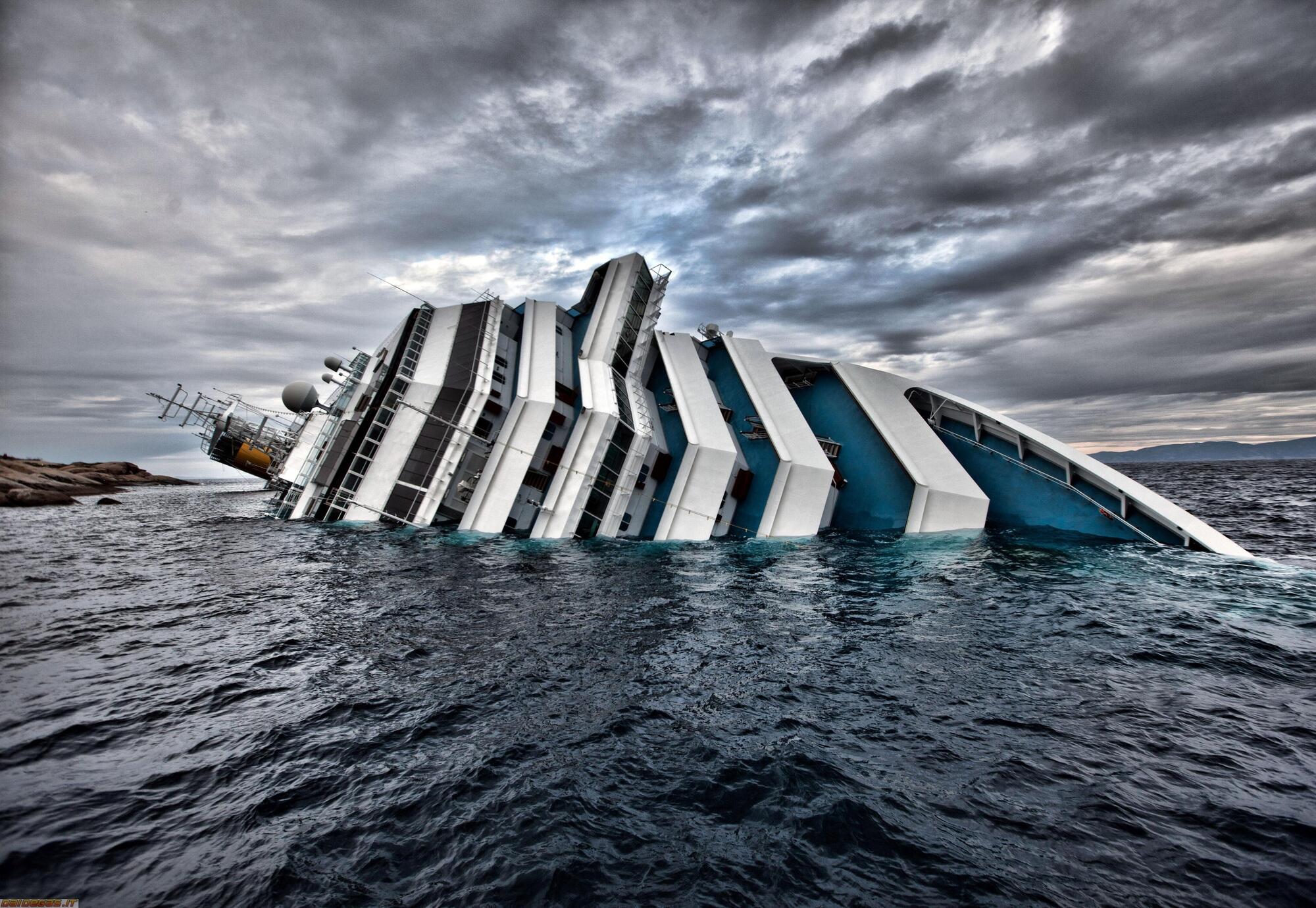 costa concordia naufragio