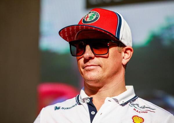 Kimi Raikkonen addio alla F1 e alla sua Ferrari F12 TDF personalizzata