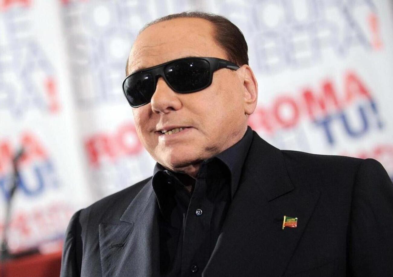 Caro Silvio, visto che non ti trasferisci al Quirinale che ne dici di diventare migliori amici?