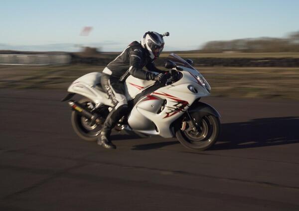 Una Suzuki Hayabusa da 400 cavalli? S&igrave;, con un compressore nuovo e la follia di TTS Performance