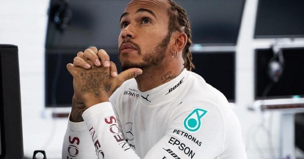 Hamilton ha una nuova battaglia, cambiare i social: &quot;Non si pu&ograve; pi&ugrave; tollerare l&#039;odio. Che i vertici facciano qualcosa&quot;