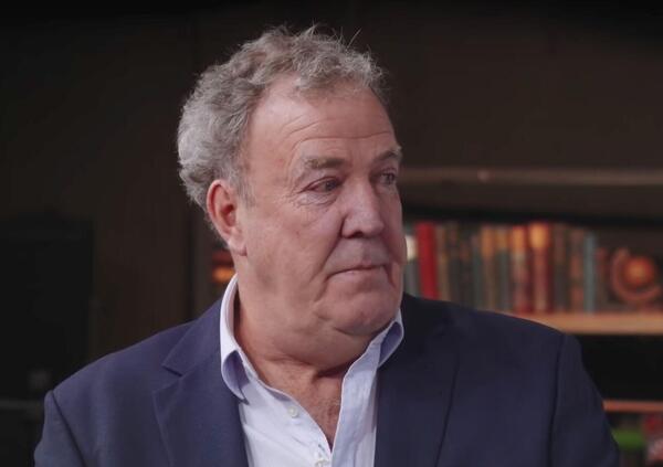 Jeremy Clarkson, pesantissimi insulti contro il russo Mazepin: &ldquo;Ritardato, corri da solo. Perderesti comunque&rdquo;