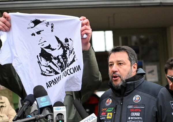 L&rsquo;assurda &ldquo;missione di pace&rdquo; di Salvini: vuole dirigere il traffico degli sfollati con il fischietto in bocca e un gagliardetto al petto?