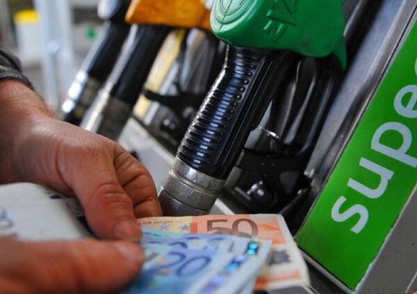 No, l&#039;Italia non ha un problema di prezzo dei carburanti (pi&ugrave; basso che altrove): ha un problema di Fisco