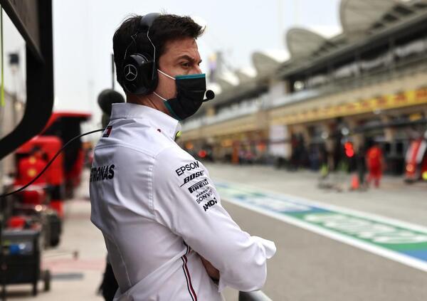 Toto Wolff svela un retroscena: &quot;Errore di Russell? No, glielo abbiamo detto noi&quot;