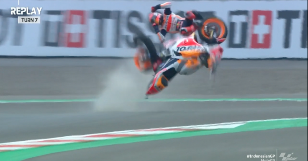 Marc Marquez ha paura, &egrave; stordito, e la MotoGP lo &egrave; ancora di pi&ugrave;. Adesso sono ca**i amari!