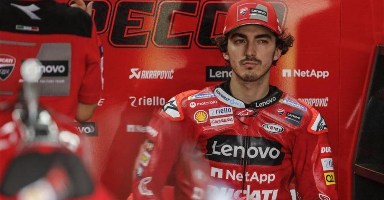 Bagnaia indica la strada alla Ducati: &ldquo;Meglio non testare nulla, ecco come ne verremo fuori&rdquo;