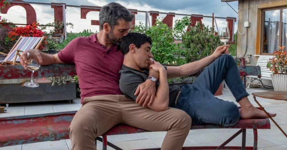 &quot;Una scadente versione mel&ograve; dell&#039;omosessualit&agrave;&quot;: attacco Lgbt alla serie Le Fate Ignoranti