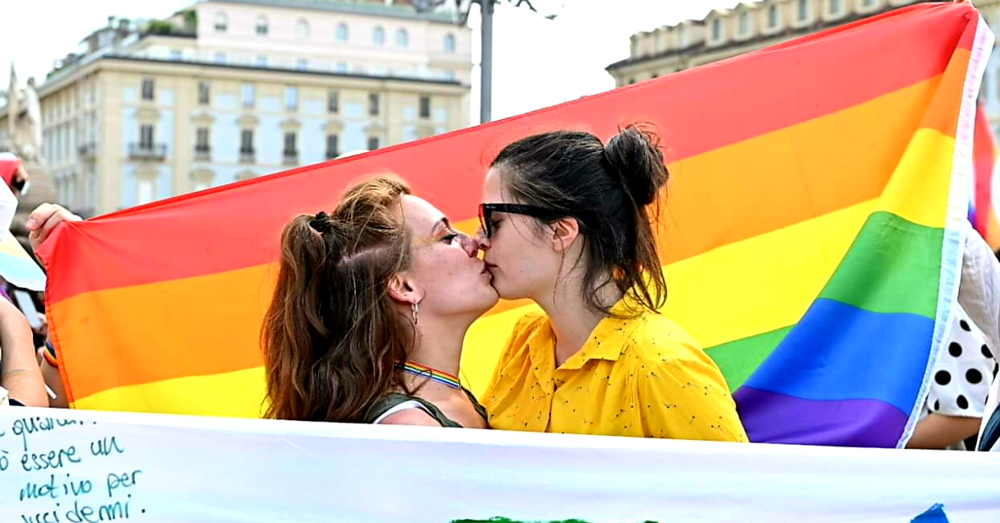 Quanto &egrave; gay-friendly Lucca? Il test del Comune divide nel giorno del rilancio del Ddl Zan&hellip;