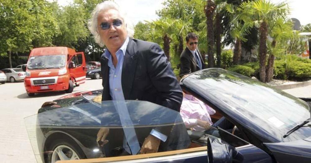 Briatore rilancia sul turismo: &ldquo;Faremo soldi anche senza i russi&rdquo;. E sui giovani &egrave; lapidario: &quot;Non vogliono fare sacrifici&quot;