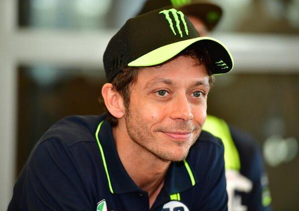 Toh chi si rivede! A Portimao ci sar&agrave; anche Valentino Rossi