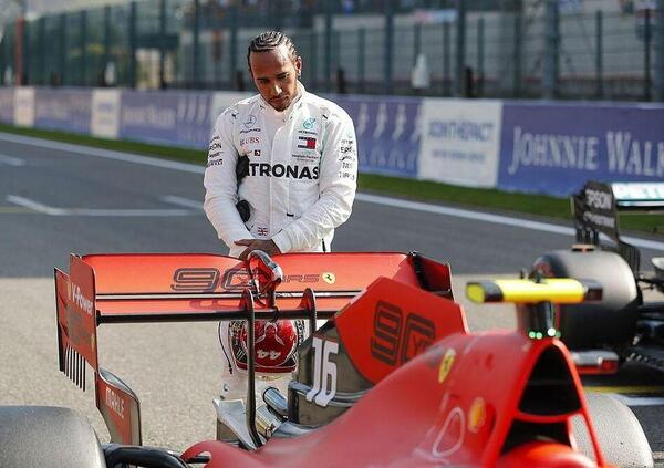 Le possibilit&agrave; di vedere Hamilton in Ferrari adesso sono definitivamente finite