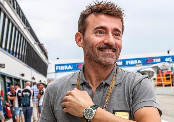 Il terzo calendario di Anna Falchi? Un regalo per Max Biaggi!