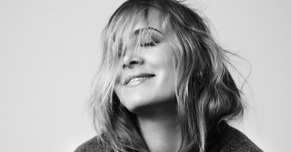 Anouk, l&#039;ex &quot;moglie di nessuno&quot; si sposer&agrave; per la terza volta sul palco di un concerto