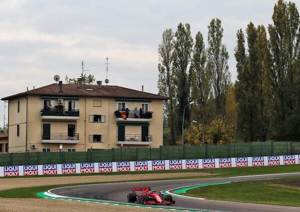 Imola, dentro la casa dei sogni alla Rivazza: &quot;La passione &egrave; tornata quella di un tempo ma che dolore la morte di Senna. Per mesi la citt&agrave; &egrave; stata in lutto&quot; 