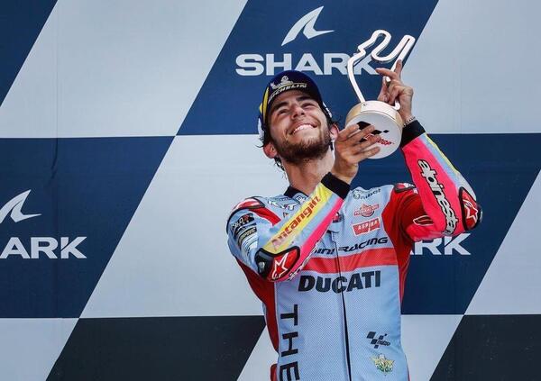 Manetta, testa sgombra e lingua lunga: Enea Bastianini come (i migliori) Rossi e Marquez