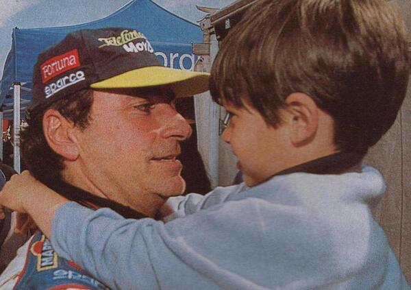 Carlos Sainz loda il figlio e Binotto: &quot;Ferrari rinata grazie a Mattia&quot;