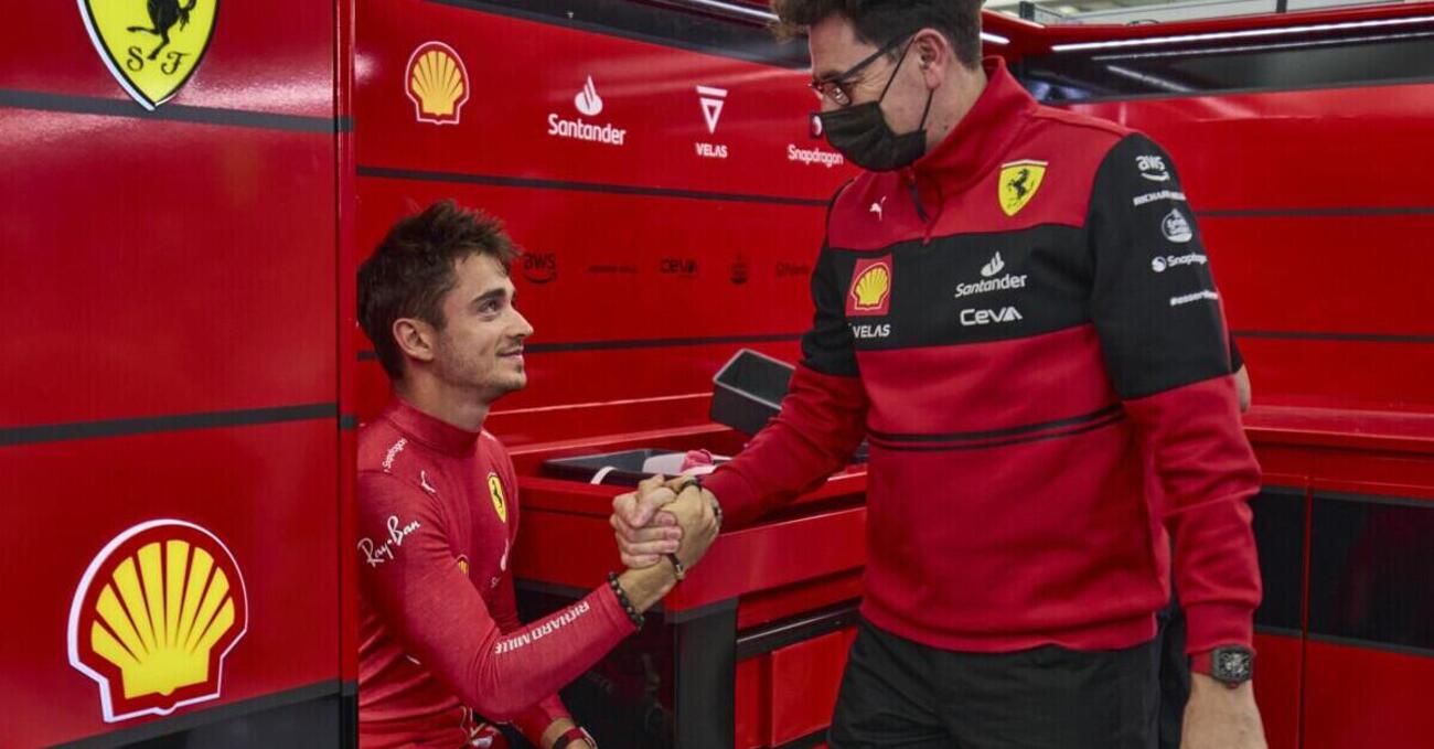 VIDEO] Mattia Binotto che &ldquo;prende in custodia&rdquo; il nuovo orologio Richard Mille di Leclerc &egrave; la cosa pi&ugrave; bella che vedrete oggi 