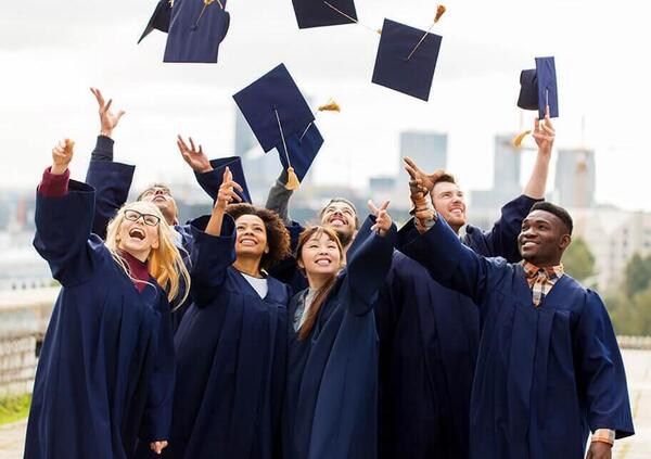 Porte chiuse ai laureati italiani in Gran Bretagna? Il prorettore della Bocconi: &ldquo;Una mossa inutile e di propaganda inglese&rdquo;