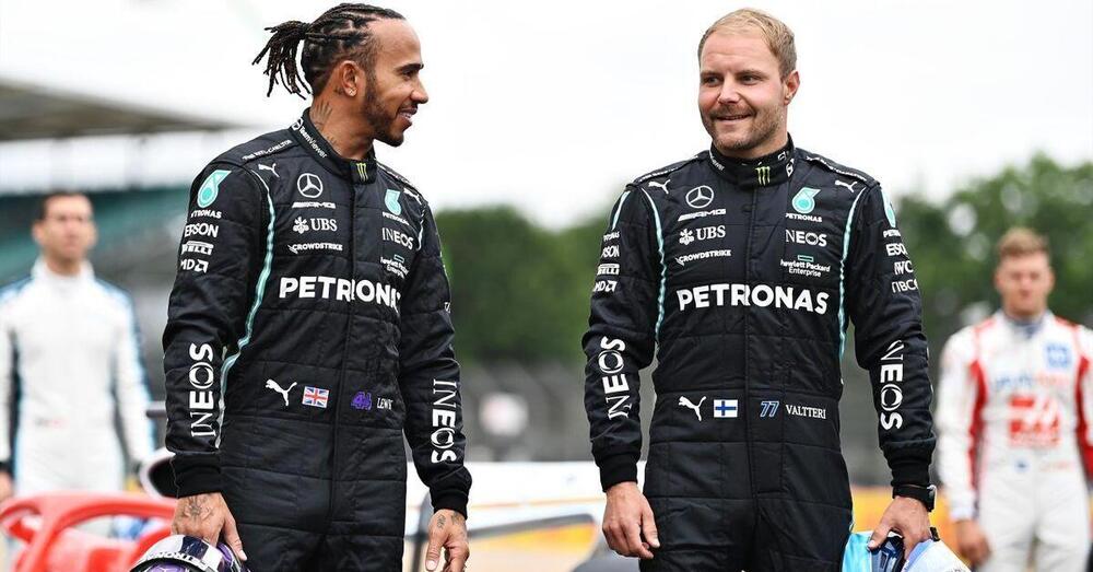 Niente da fare, Bottas perde contro Hamilton anche a morra cinese 