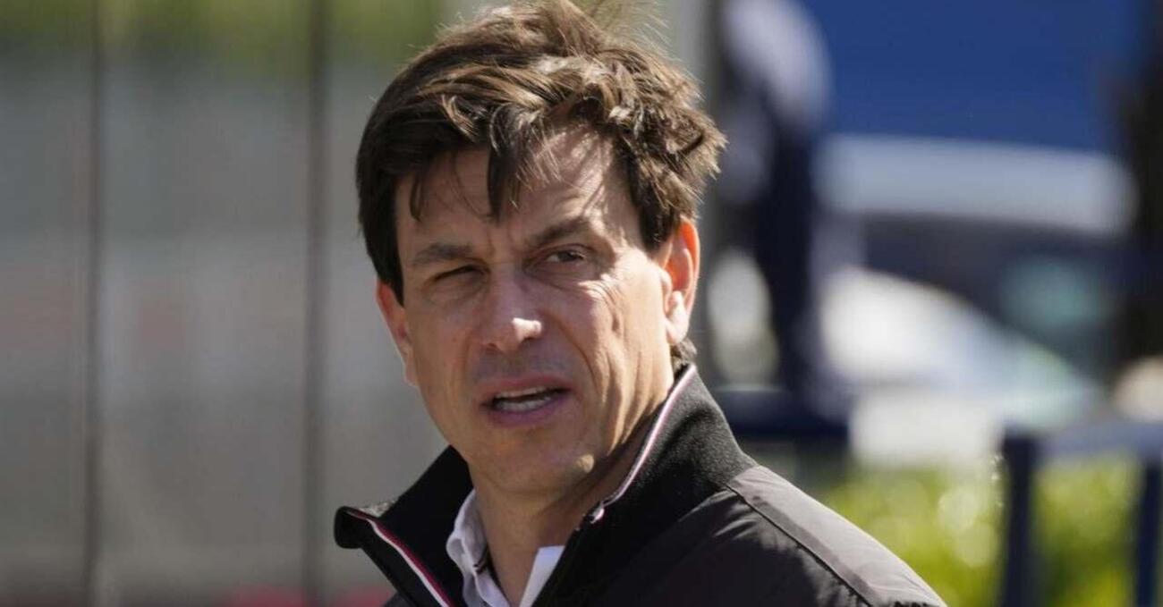 La reazione di Toto Wolff all&#039;errore di Hamilton a Baku 