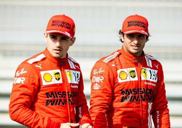 Villeneuve affossa Carlos Sainz: &quot;Ecco perch&eacute; non ce la pu&ograve; fare&quot;. Le sue parole sul paragone con Leclerc