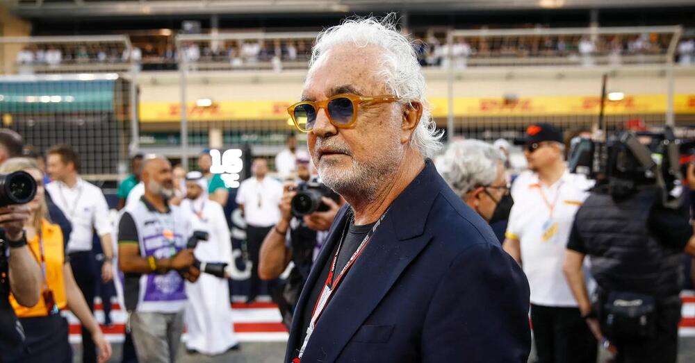 Flavio Briatore riunisce tutte le ex a Montecarlo: la fotografia con Naomi, Heidi Klum e la Gregoraci che sta facendo il giro del mondo 