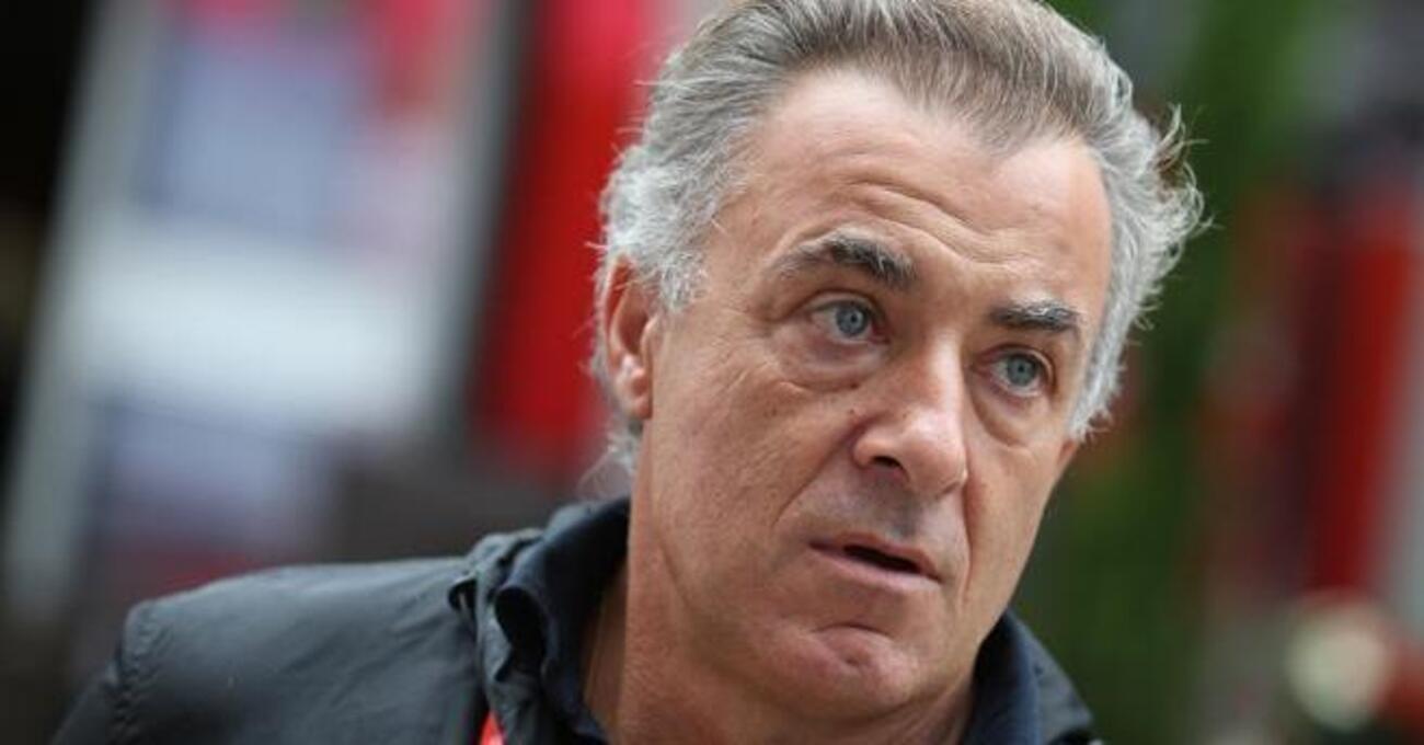 Alesi incredulo: &ldquo;Con Leclerc si esagera, mai vista una frenesia del genere&rdquo;