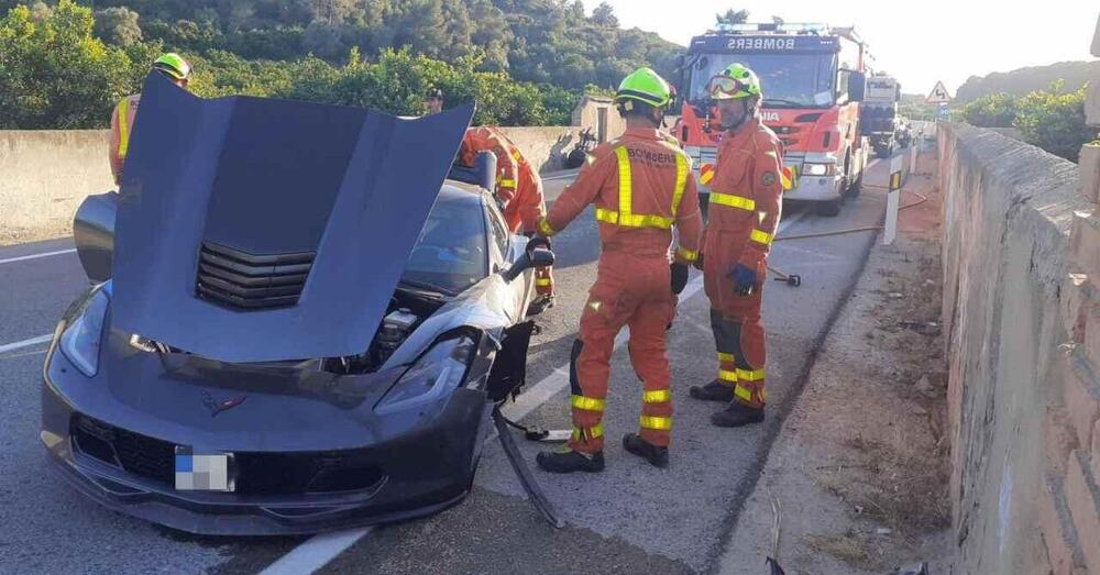 Ar&oacute;n Canet ricoverato in ospedale dopo un incidente stradale. Ecco le sue condizioni